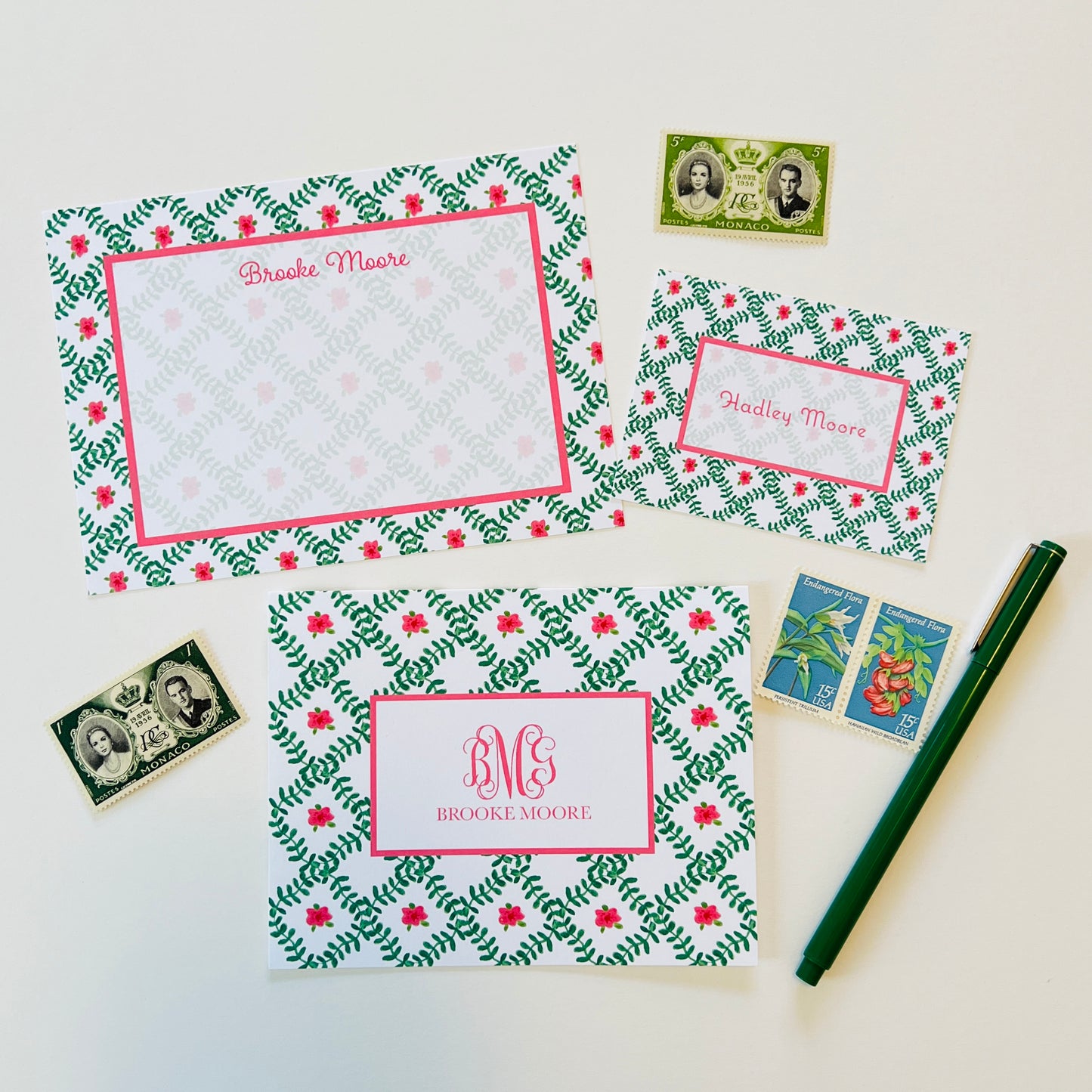 Green Trellis with Pink Flower Stationery Set